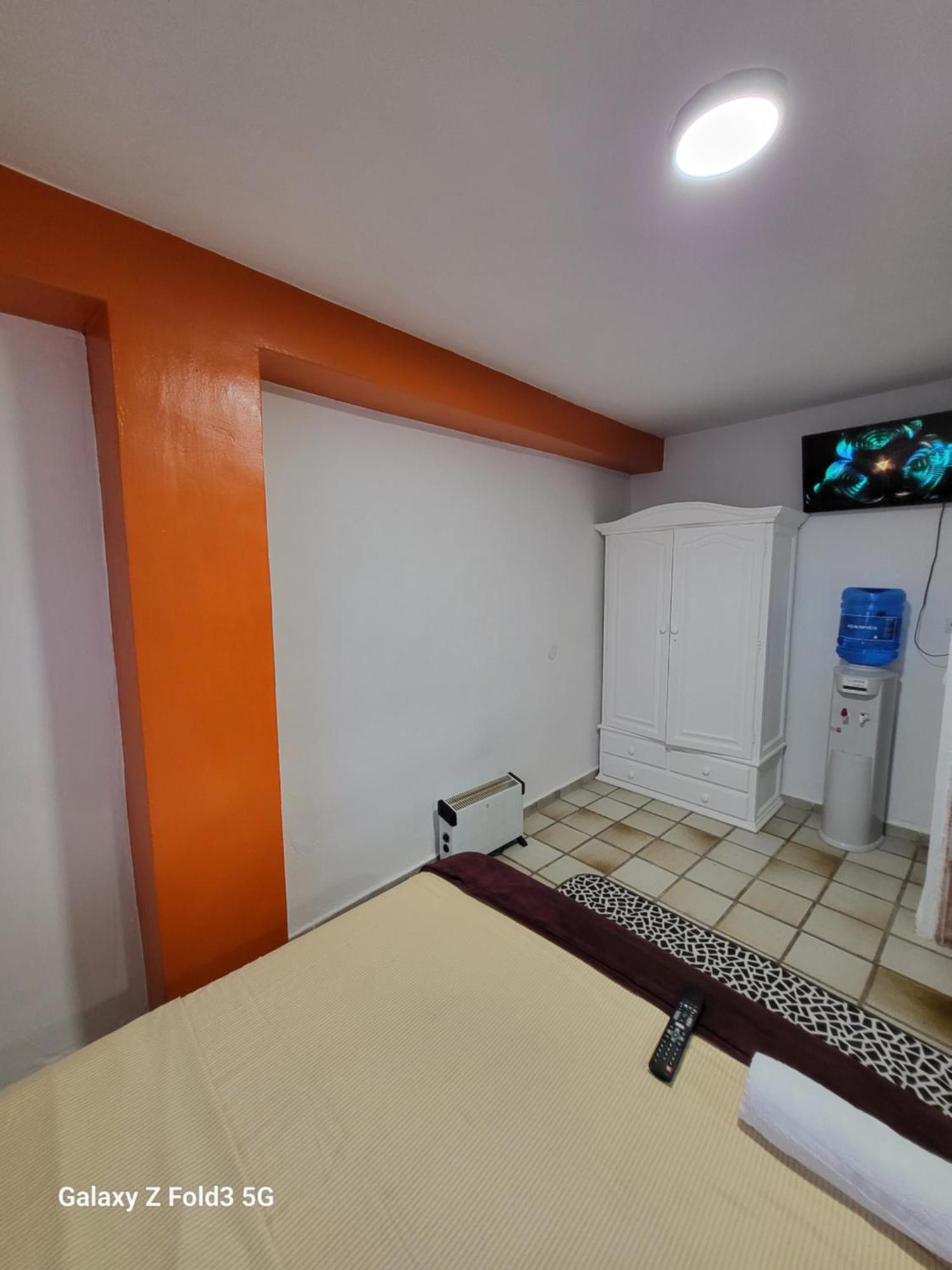 Habitacion Muy Centrica. Granada Eksteriør billede