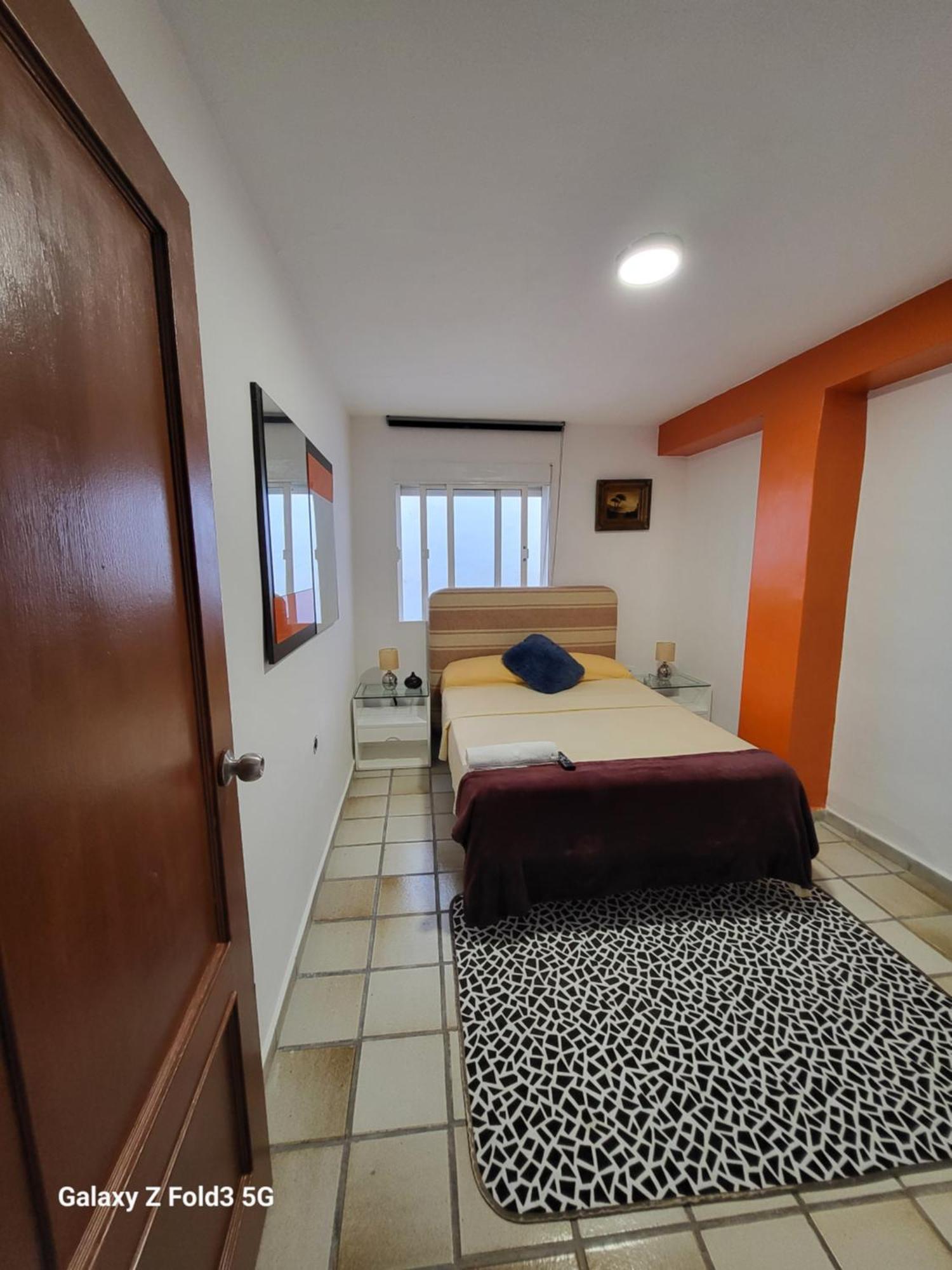 Habitacion Muy Centrica. Granada Eksteriør billede