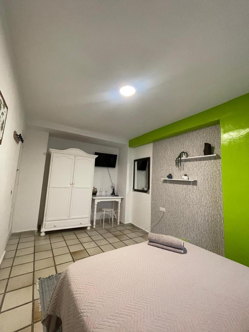 Habitacion Muy Centrica. Granada Eksteriør billede